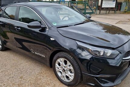 Kia ceed / Ceed 54.000 km 19.800 &euro; Troisdorf 53844