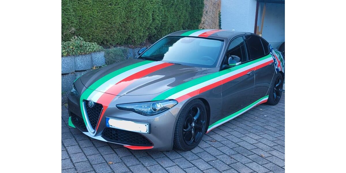 Alfa Romeo Giulia 146.000 km 18.888 &euro; Mühlhausen i. T. 73347