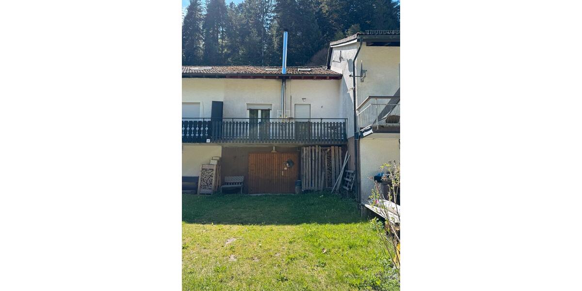 Reihenhaus Stuttgart Stuttgart-West - 3 Zimmer, 73 m&sup2;, 120.000&euro; | Angebot:26225585