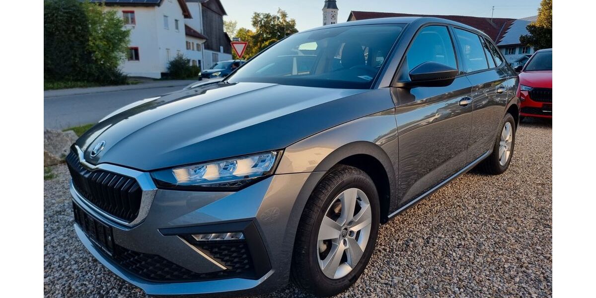 Skoda Scala 16.200 km 20.990 &euro; Leinau 87666