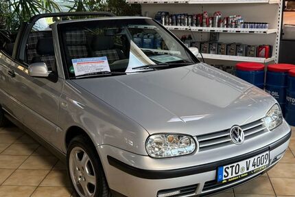 VW Golf 245.671 km 5.555 &euro; Stockach 78333