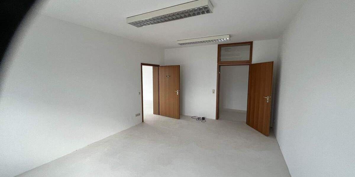 Gewerbeobjekt Renningen - 2.760&euro; | Angebot:23982294