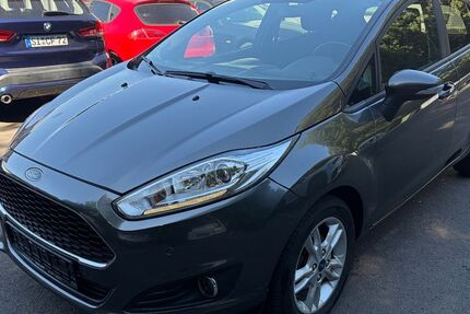 Ford Fiesta 92.500 km 7.499 &euro; Siegen 57078