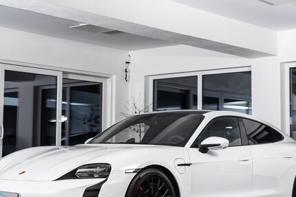 Porsche Taycan 31.300 km 76.000 &euro; Rietheim-Weilheim 78604