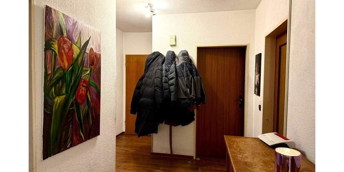 Solides Mehrfamilienhaus auf Eigentumsgrundstück in guter Lage von Hasbergen 9 zimmer