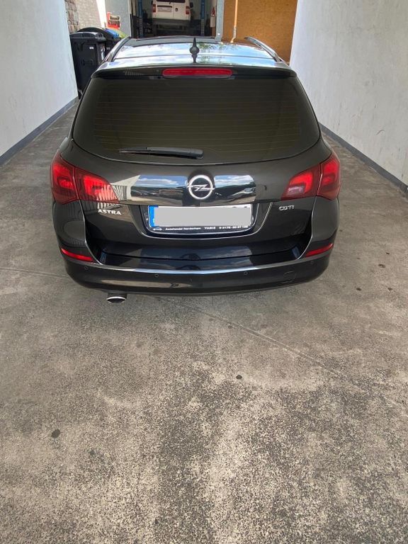 Opel Astra 176.135 km 4.600 € Delmenhorst 27751