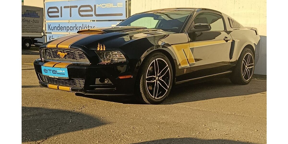 Ford Mustang 131.372 km 15.990 &euro; Pfullingen 72793