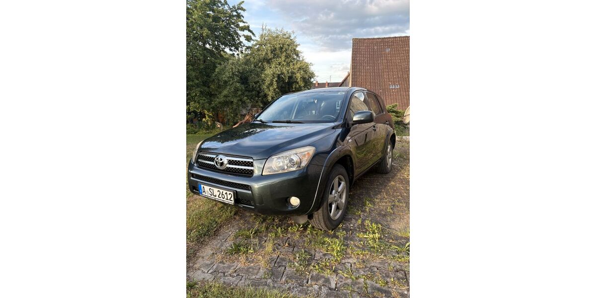 Toyota RAV 4 161.000 km 5.300 &euro; Gessertshausen 86459