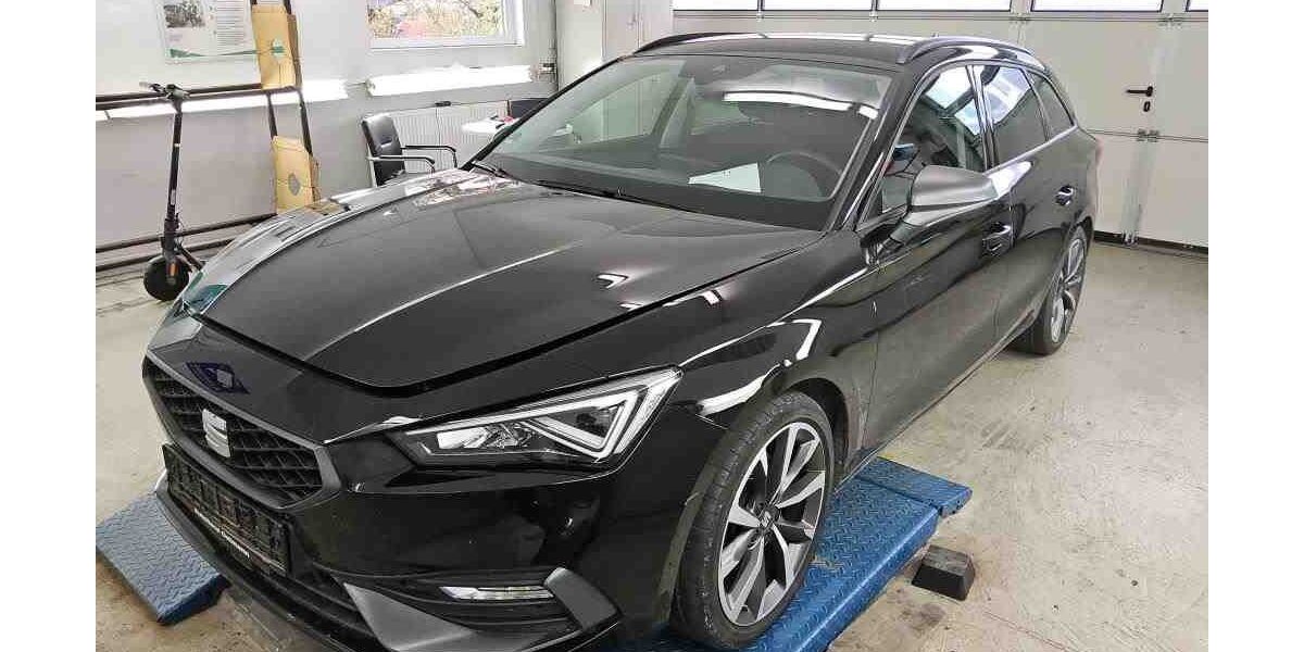 Seat Leon 65.000 km 23.450 &euro; Bad Langensalza 99947