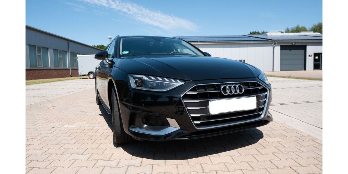Audi A4 121.500 km 22.900 &euro; Barßel 26676