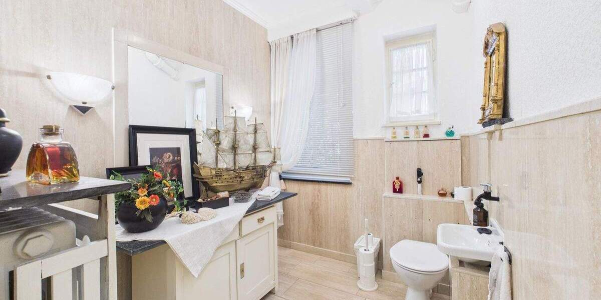 Mehrfamilienhaus, Wohnhaus Burbach - 1 Zimmer, 300 m&sup2;, 449.000&euro; | Angebot:25686761