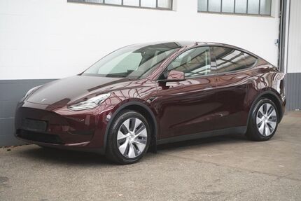 Tesla Model Y 26.546 km 39.950 € Mönchengladbach 41236