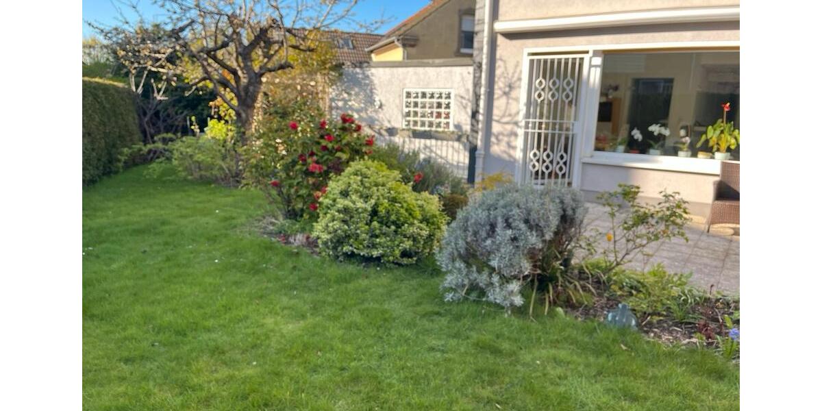 Reihenhaus Essen Stadtbezirk IV - 4.5 Zimmer, 90 m&sup2;, 410.000&euro; | Angebot:26321179