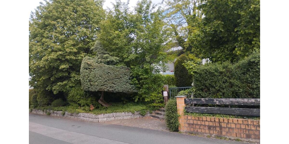Einfamilienhaus Gundelsheim - 10 Zimmer, 260 m&sup2;, 875.000&euro; | Angebot:26840078