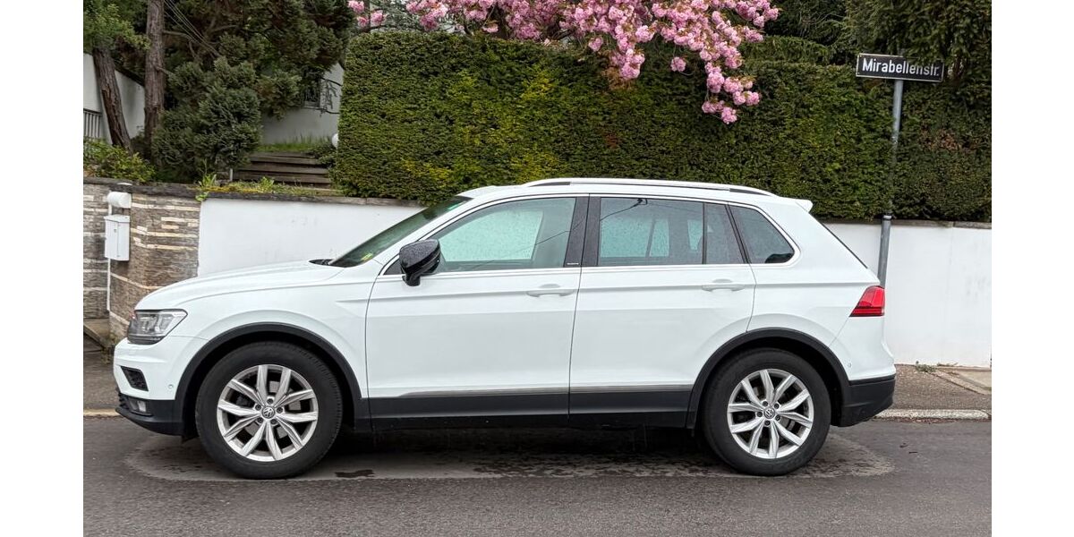 VW Tiguan 79.650 km 19.950 &euro; Stuttgart 70329