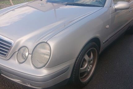 Mercedes-Benz CLK 320 126.800 km 4.350 &euro; Wiesenthal 36466