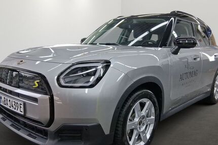 Mini Countryman SE (Cooper) 10.507 km 37.980 &euro; München 81827