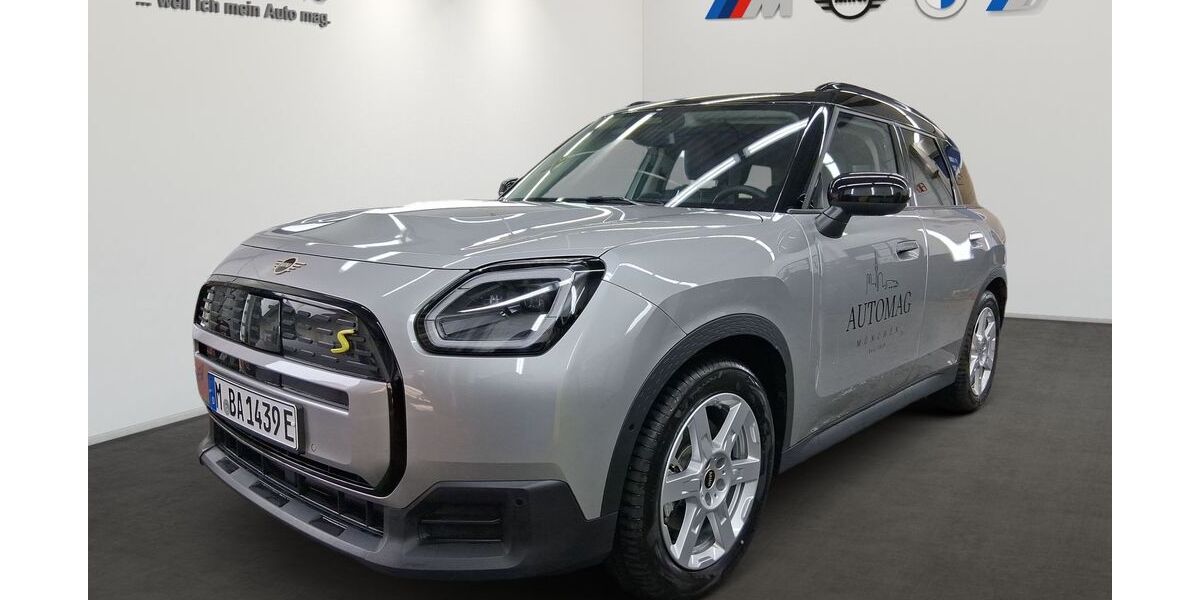 Mini Countryman SE (Cooper) 10.507 km 37.980 &euro; München 81827