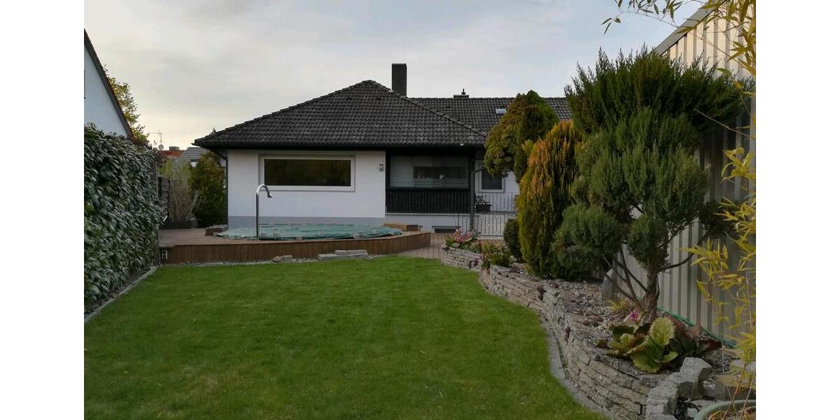 Bungalow Altdorf bei Nürnberg - 6 Zimmer, 300 m&sup2;, 695.000&euro; | Angebot:26211939