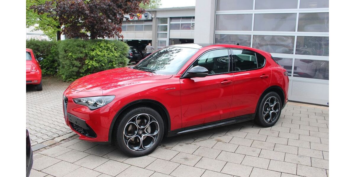 Alfa Romeo Stelvio 84.000 km 31.900 &euro; Weilheim 82362