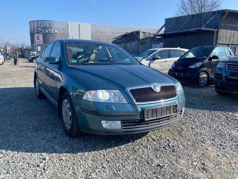 Skoda Octavia 172.548 km 2.490 € Frankfurt am Main 65933