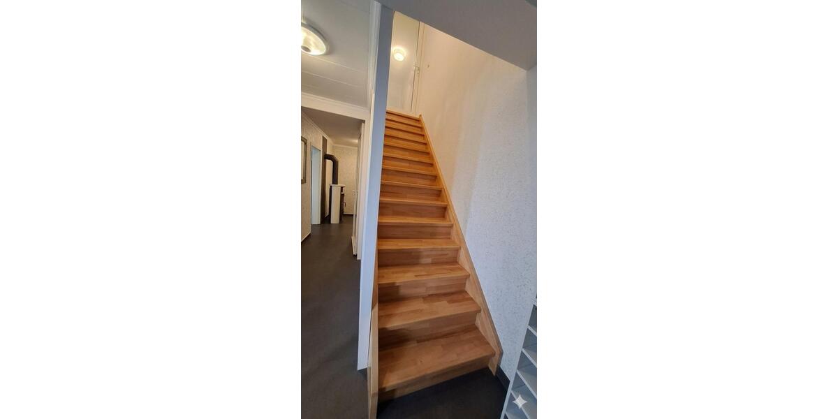 Mehrfamilienhaus, Wohnhaus Buseck - 8 Zimmer, 175 m&sup2;, 499.999&euro; | Angebot:26855763