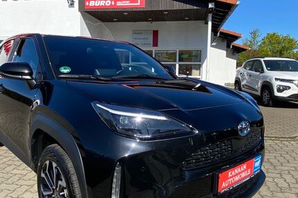 Toyota Yaris 40.000 km 21.900 &euro; Goslar 38644