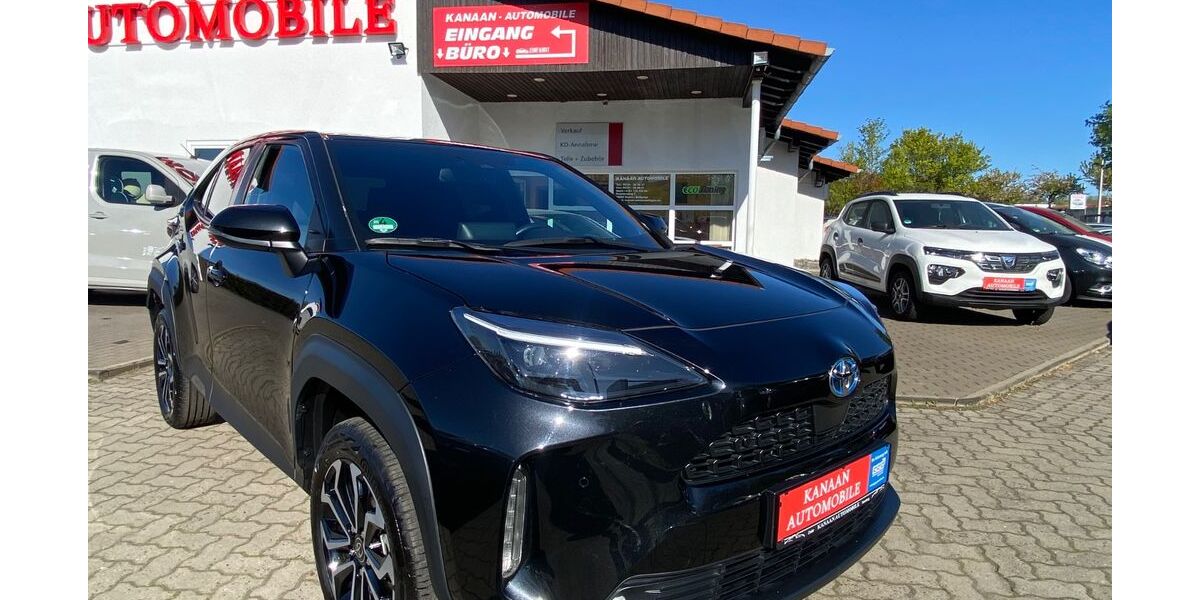 Toyota Yaris 40.000 km 21.900 &euro; Goslar 38644