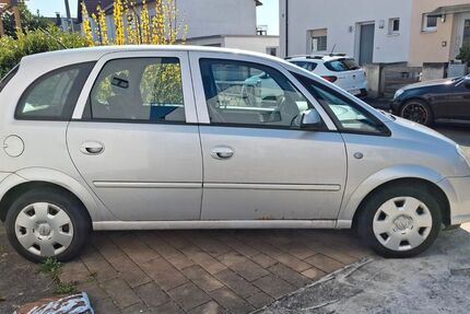 Opel Meriva 120.000 km 1.100 &euro; Neu-Ulm 89233