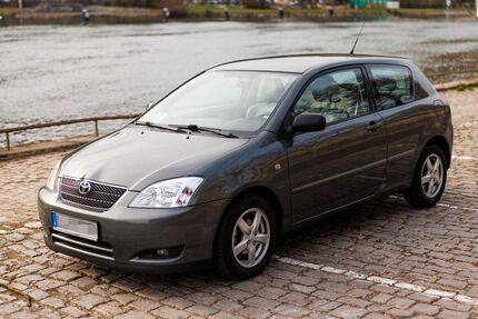 Toyota Corolla 228.200 km 3.500 &euro; Würzburg 97070