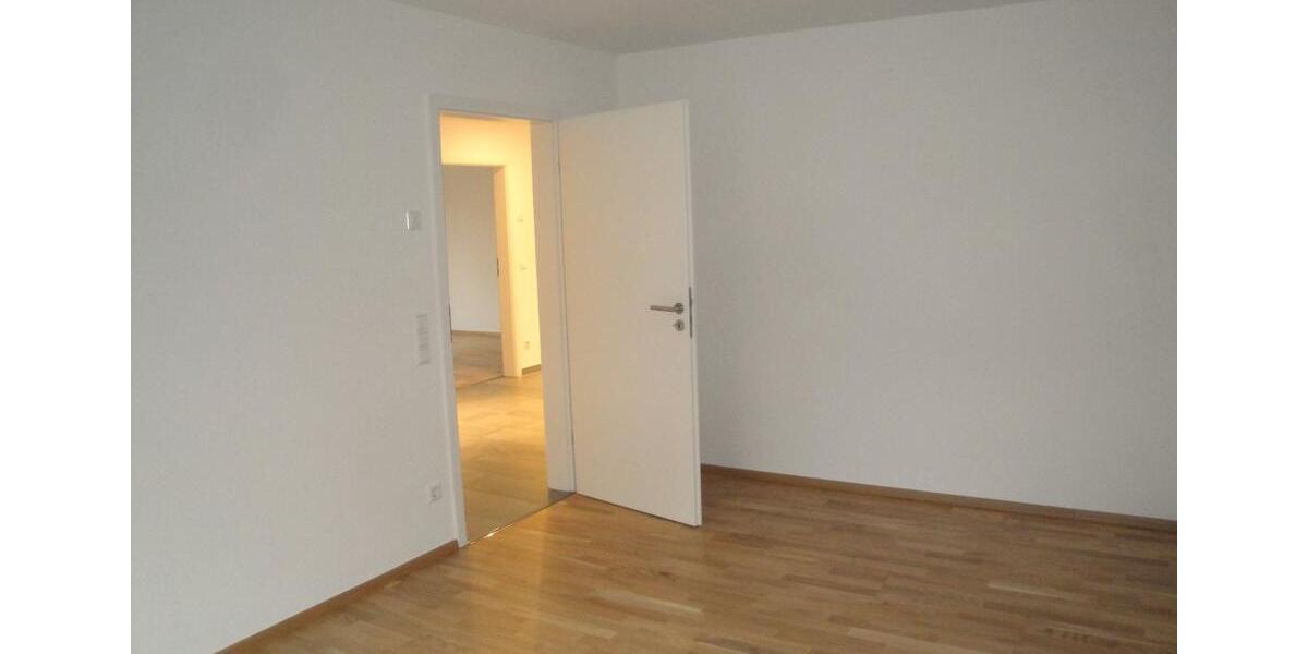 Erdgeschoßwohnung Tettnang - 4 Zimmer, 120 m&sup2;, 1.590&euro; | Angebot:25415719