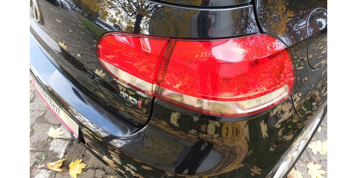 VW Golf 1.6TDi TEAM SHZ TEMPOMAT KLIMAAUTOMATIK 159.855 km 6.598 &euro; Köln 50858