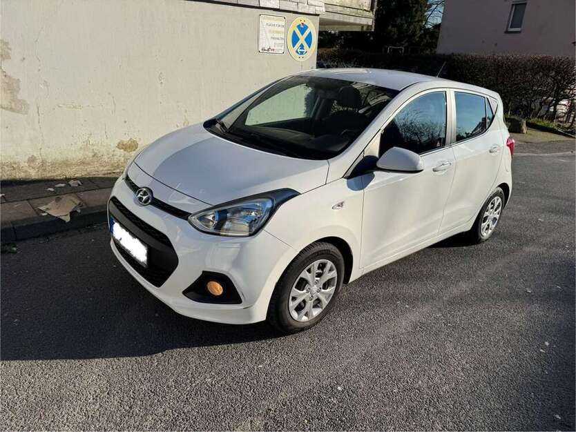 i10