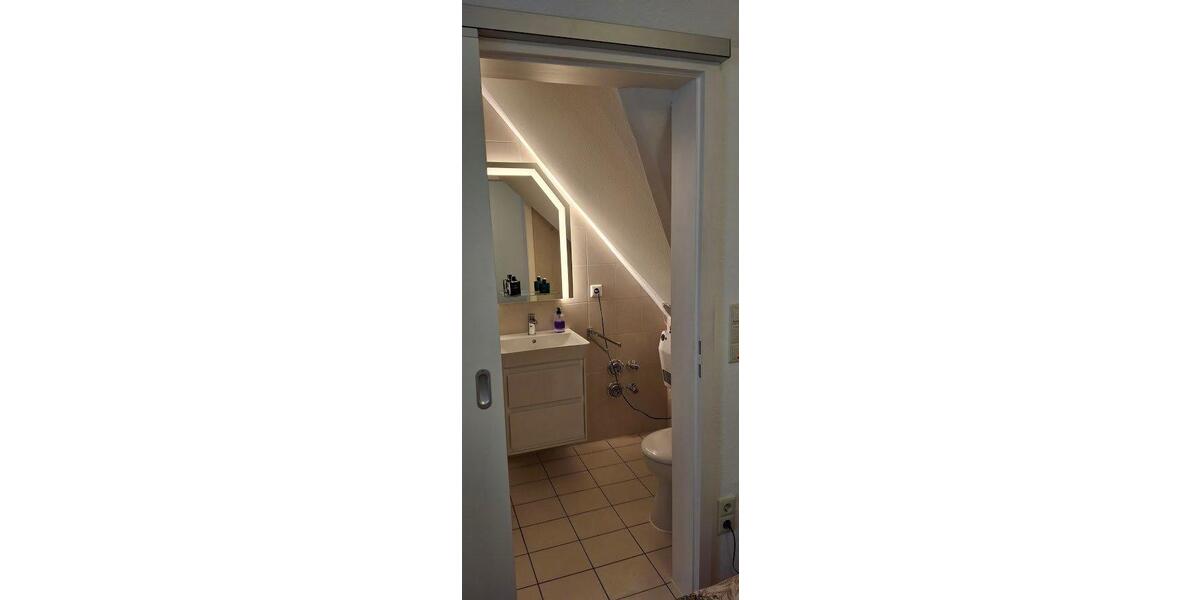 Dachgeschoßwohnung Werne - 1 Zimmer, 35 m&sup2;, 300&euro; | Angebot:26034982