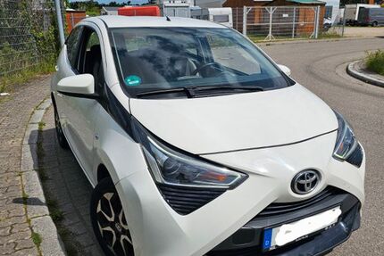 Toyota Aygo (X) 81.000 km 5.400 &euro; Speyer 67436
