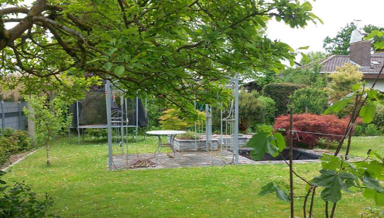 Haus zum Kaufen in Wörth 1.050.000 € 220 m² 8 zimmer