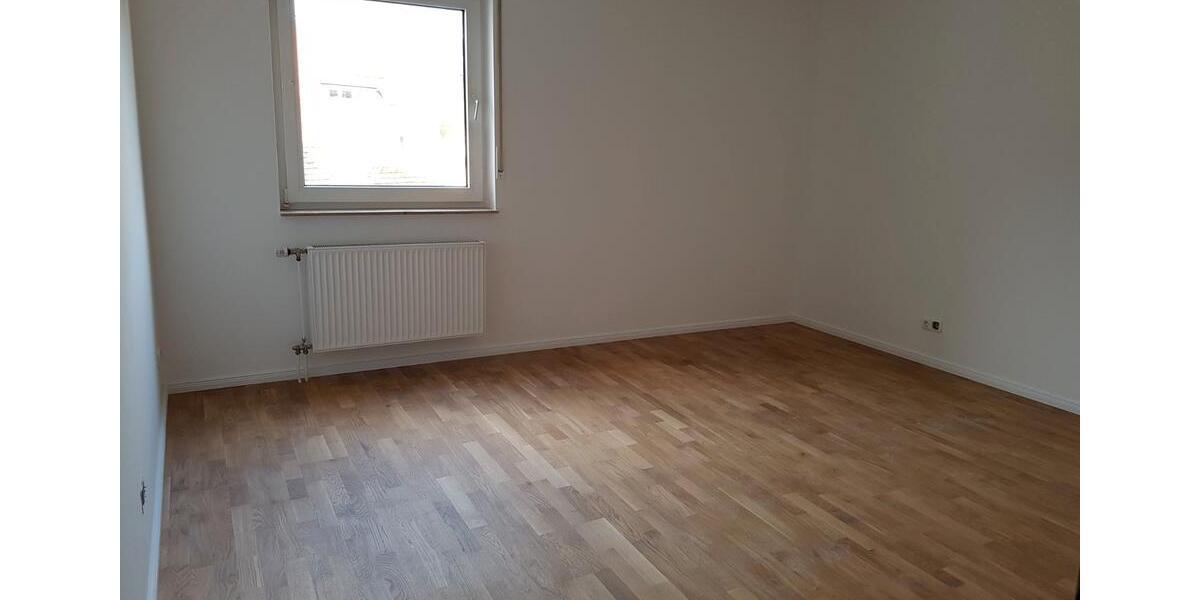 Etagenwohnung Hattingen - 2 Zimmer, 76 m&sup2;, 650&euro; | Angebot:26587526