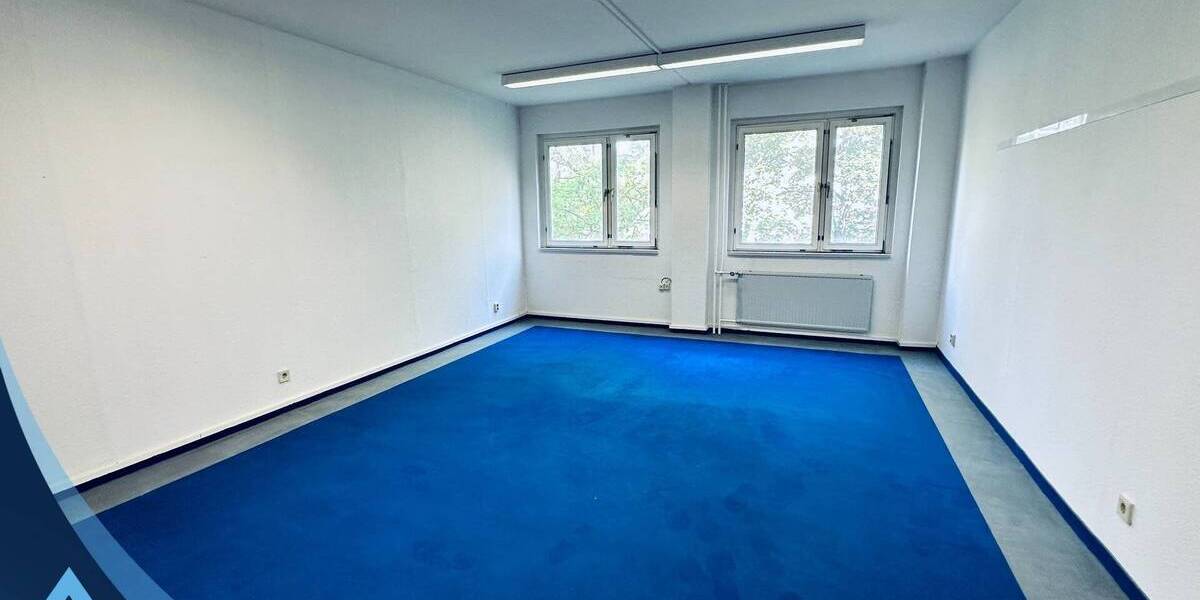 Gewerbeobjekt Premnitz - 1 Zimmer, 496 m&sup2;, 3.472&euro; | Angebot:19319559