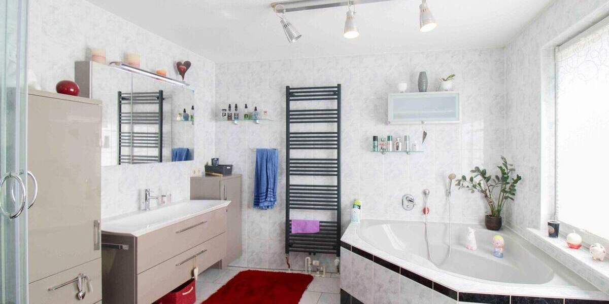 Ankommen im Familienglück in Kasnevitz - Kernsaniertes EFH nahe Putbus 4 zimmer