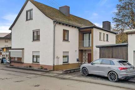 Haus Biedenkopf Wallau - 7 Zimmer, 259 m&sup2;, 1.200&euro; | Angebot:23592404