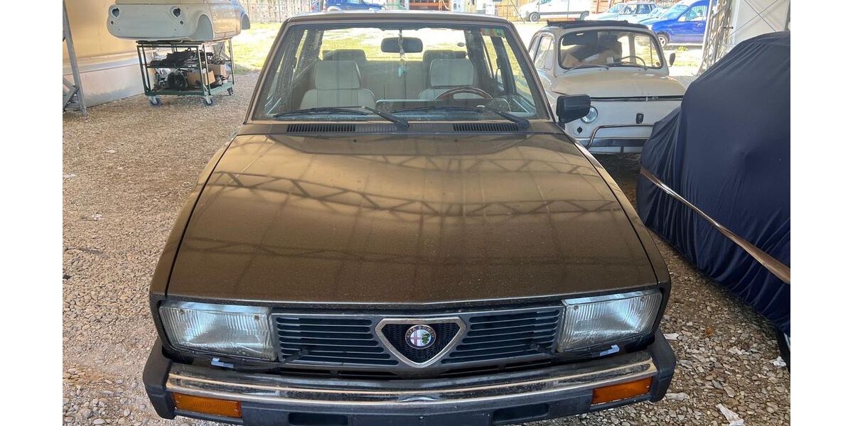 Alfa Romeo Alfetta 88.974 km 16.999 &euro; München 81829