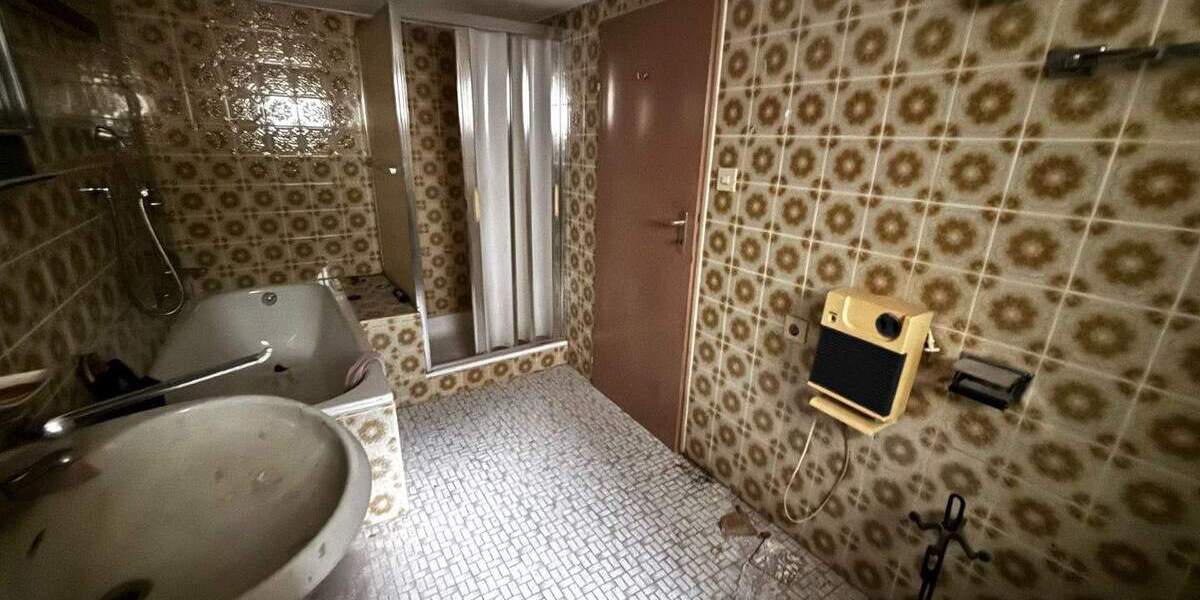 Einfamilienhaus Lichtenau Holtheim - 6 Zimmer, 182 m&sup2;, 249.000&euro; | Angebot:24709243