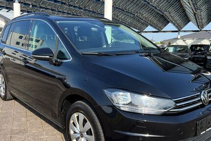 VW Touran 46.733 km 28.900 &euro; Sasbach 77880