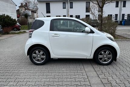 Toyota IQ 133.000 km 3.499 &euro; Weiterstadt 64331