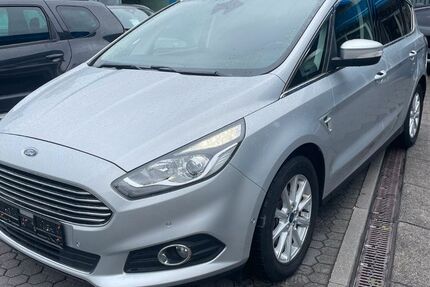 Ford S-Max 115.500 km 14.875 &euro; Eltmann 97483