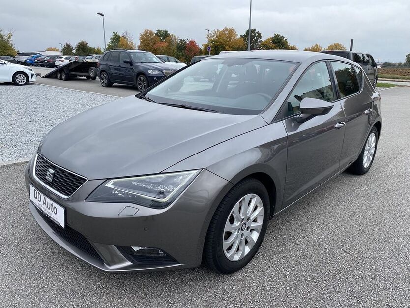Seat Leon 142.455 km 8.990 € Plattling 94447