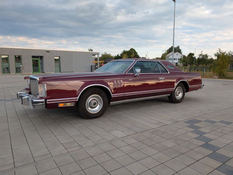Lincoln Continental 85.000 km 10.750 € Obergröningen 73569