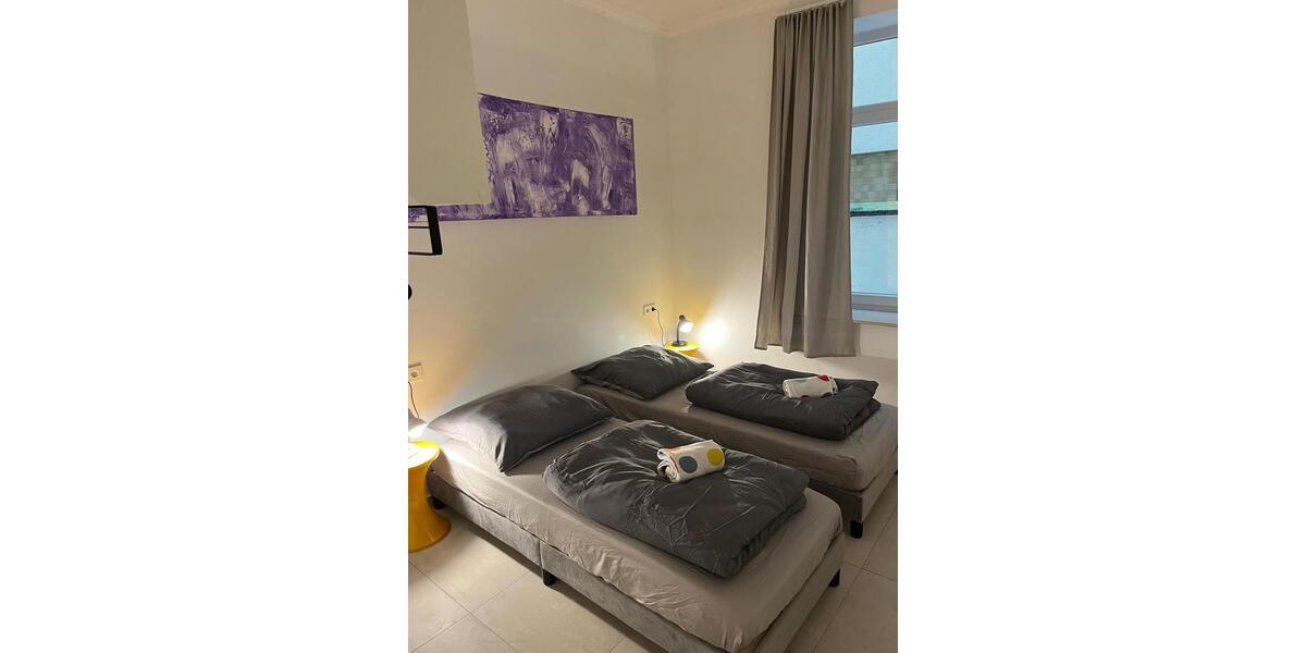 Erdgeschoßwohnung Hannover Nord - 3 Zimmer, 77 m&sup2;, 1.250&euro; | Angebot:25049550