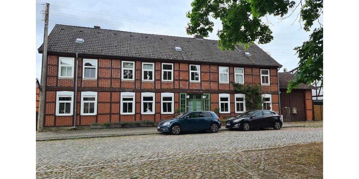 Bauernhaus, Landhaus Bismark (Altmark) - 10 Zimmer, 230 m&sup2;, 290.000&euro; | Angebot:26048181