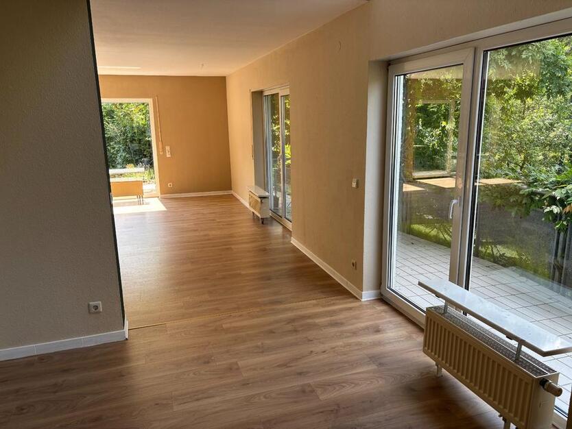 Großzügiges 8 m Breites Reihenendhaus mit schönem Ausblick